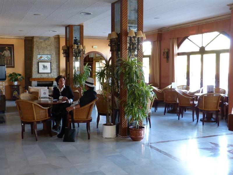 格兰索尔酒店 萨阿拉德洛斯阿图内斯 外观 照片